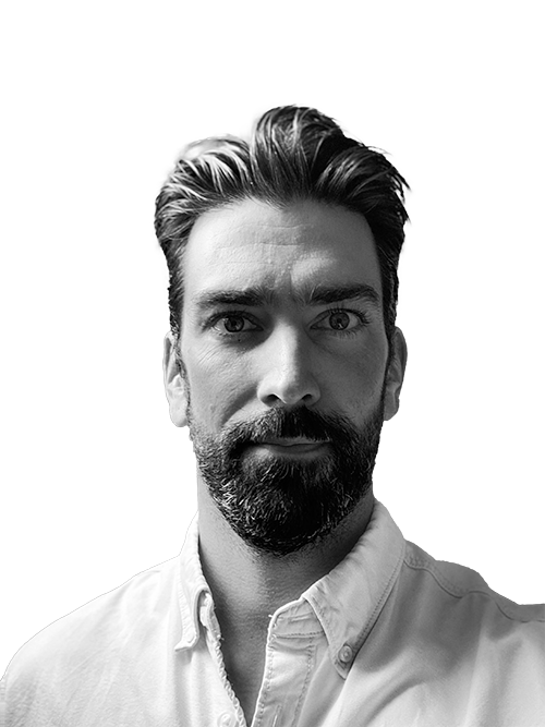 A headshot of Damien